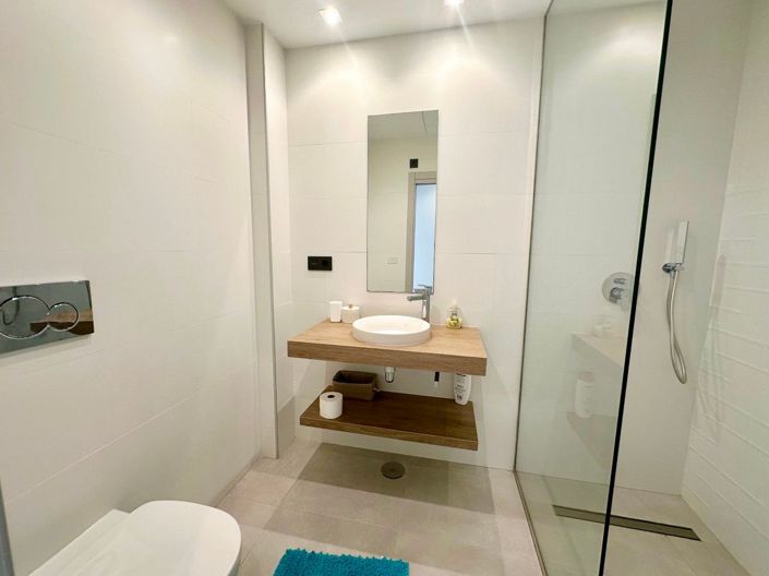 Image No.19-3 Bed Apartment for sale
