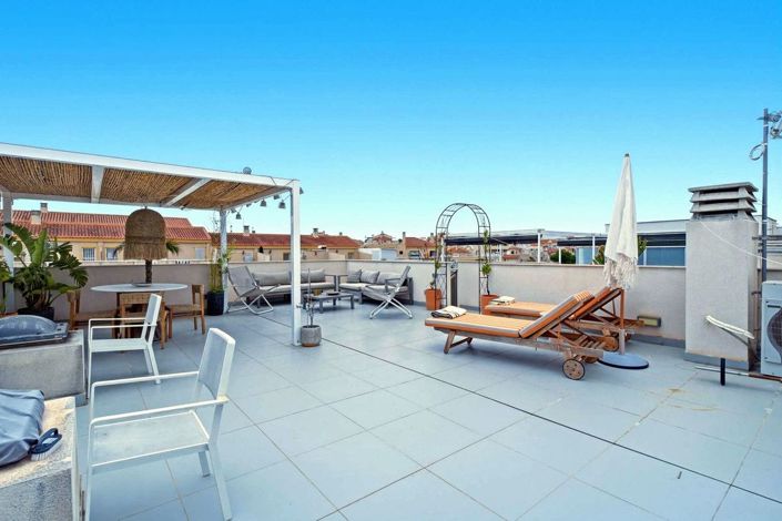 Image No.28-3 Bed Apartment for sale
