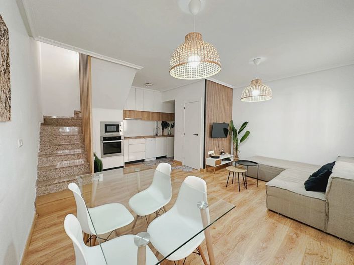 Image No.4-3 Bed House for sale