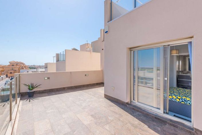 Image No.21-Villa de 3 chambres à vendre à Torrevieja
