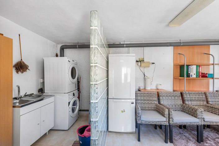 Image No.19-3 Bed Villa for sale