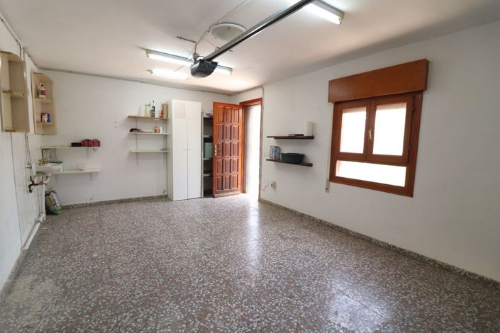 Image No.28-3 Bed Villa for sale
