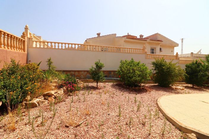 Image No.32-3 Bed Villa for sale
