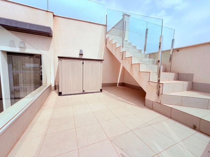 Image No.26-3 Bed Villa for sale