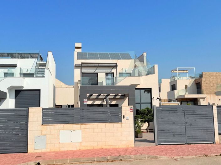 Image No.37-3 Bed Villa for sale