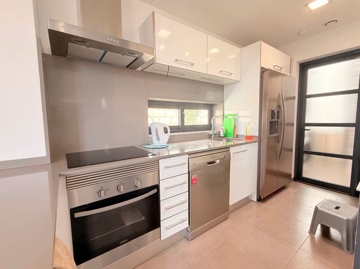 Image No.7-3 Bed Villa for sale