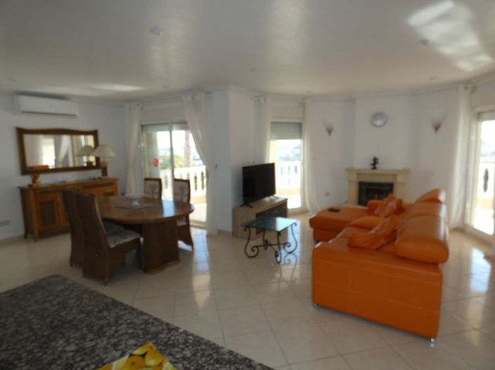 Image No.9-4 Bed Villa for sale