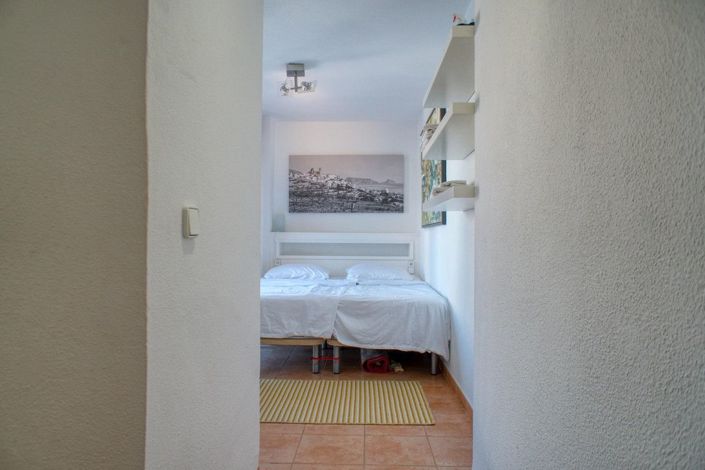 Image No.17-3 Bed Apartment for sale