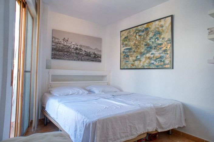 Image No.29-3 Bed Apartment for sale