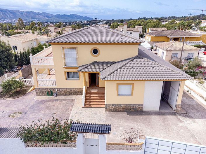 Image No.2-Villa de 7 chambres à vendre à La Nucía