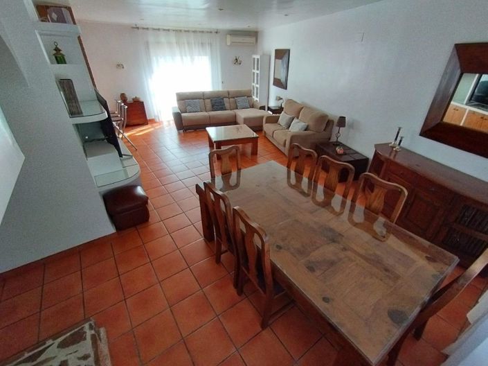 Image No.19-4 Bed Villa for sale