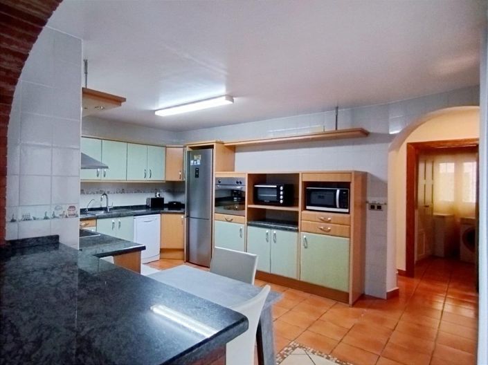 Image No.22-4 Bed Villa for sale