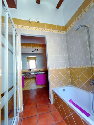 Image No.28-4 Bed Villa for sale
