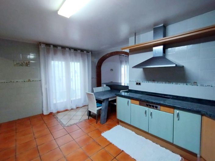 Image No.8-4 Bed Villa for sale