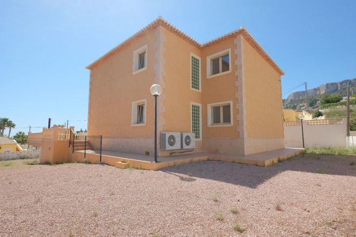 Image No.6-Villa de 6 chambres à vendre à Calpe