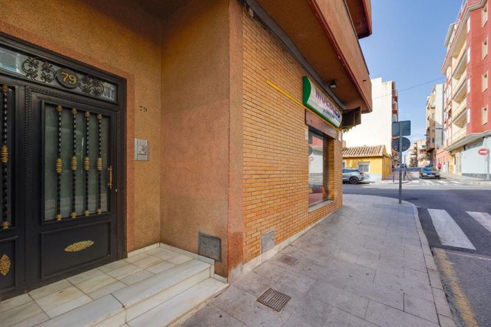 Image No.2-Appartement de 5 chambres à vendre à Torrevieja