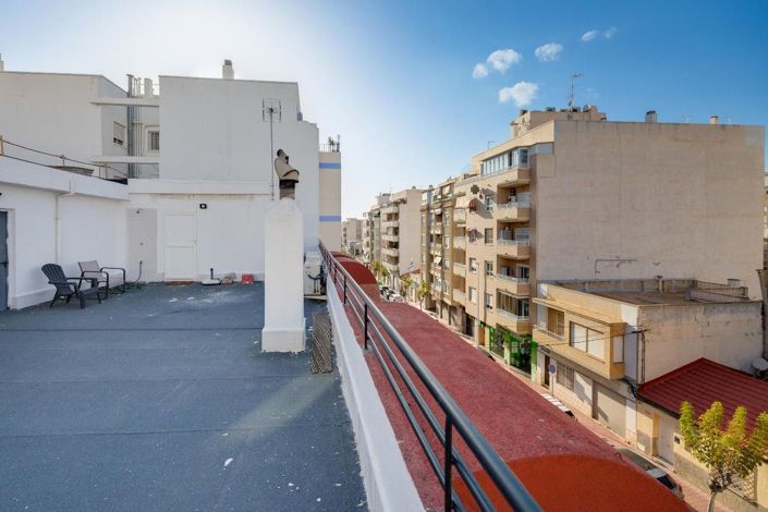 Image No.40-Appartement de 5 chambres à vendre à Torrevieja