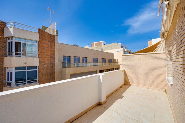 Image No.36-Appartement de 3 chambres à vendre à Torrevieja