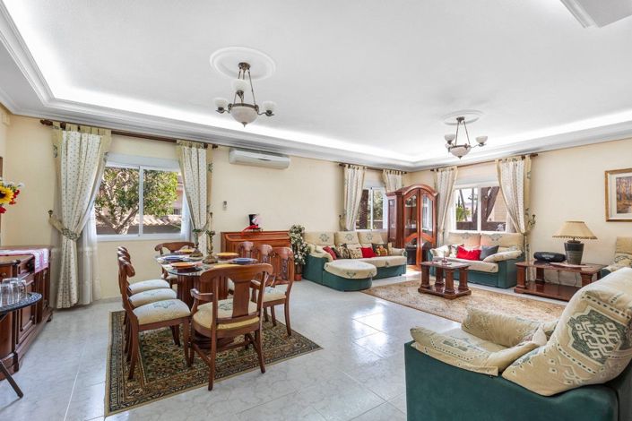 Image No.4-Villa de 5 chambres à vendre à Rojales