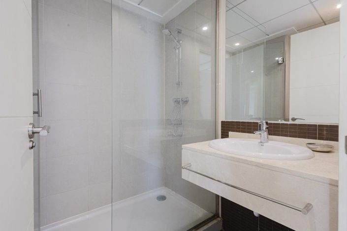 Image No.19-2 Bed Apartment for sale