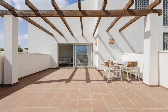 Image No.27-2 Bed Apartment for sale