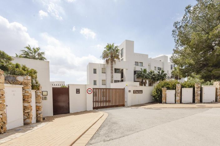 Image No.32-2 Bed Apartment for sale
