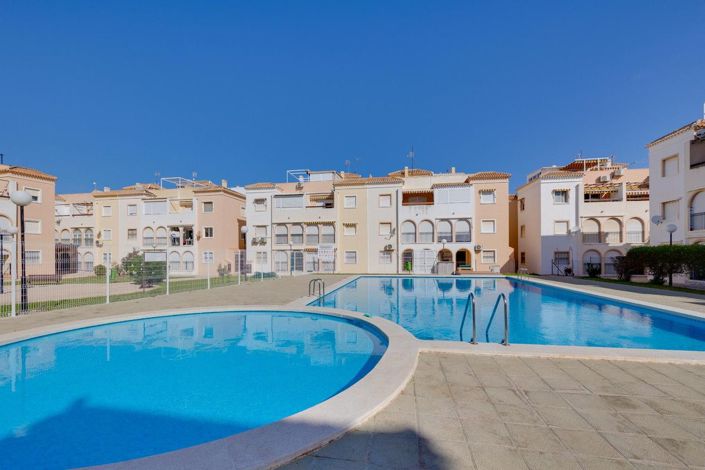 Image No.21-Villa de 2 chambres à vendre à Torrevieja