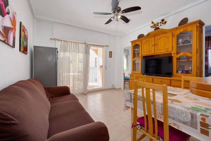 Image No.4-Villa de 2 chambres à vendre à Torrevieja