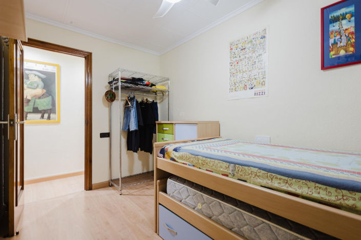 Image No.19-3 Bed Apartment for sale