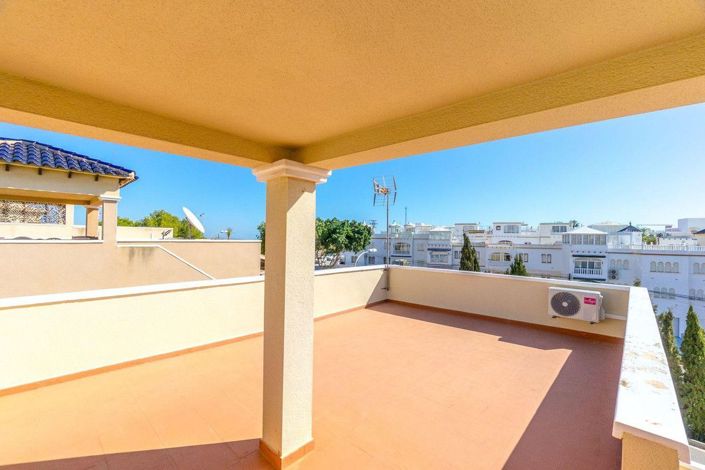 Image No.22-Villa de 3 chambres à vendre à Torrevieja