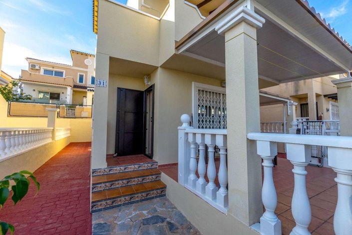 Image No.33-Villa de 3 chambres à vendre à Torrevieja