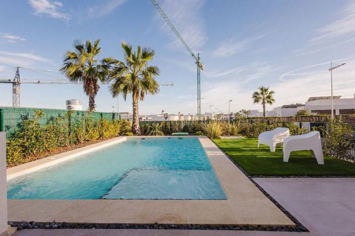 Image No.5-4 Bed Villa for sale
