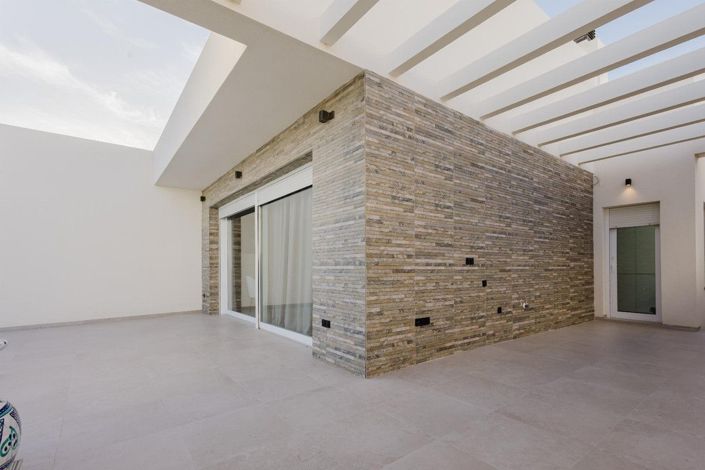 Image No.7-4 Bed Villa for sale