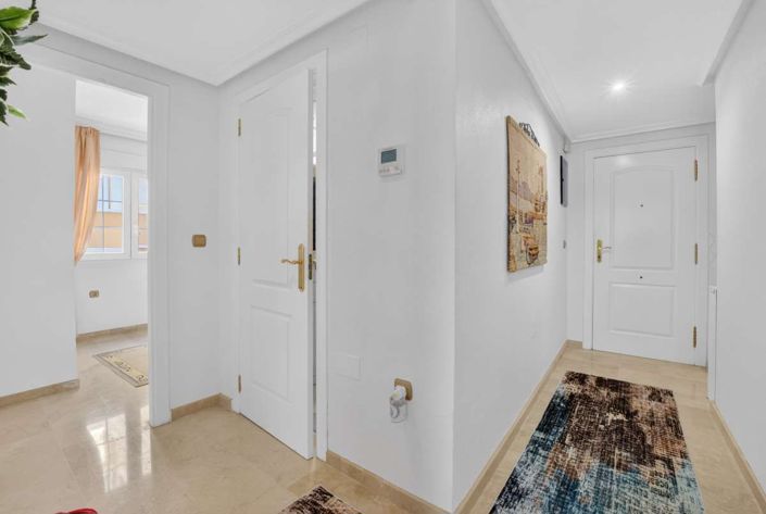 Image No.20-2 Bed Apartment for sale
