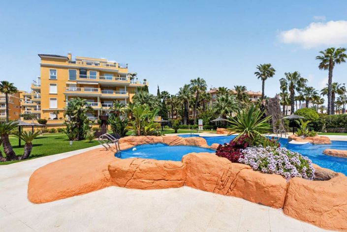 Image No.25-2 Bed Apartment for sale