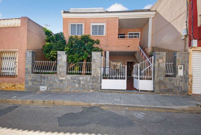 Image No.36-5 Bed Villa for sale