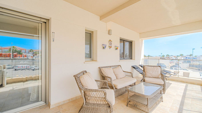 Image No.8-2 Bed Apartment for sale