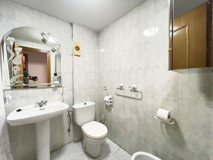 Image No.21-4 Bed Apartment for sale