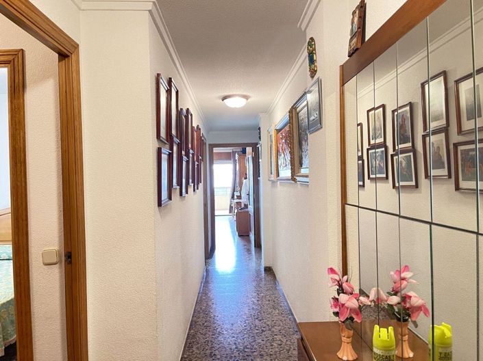 Image No.4-4 Bed Apartment for sale