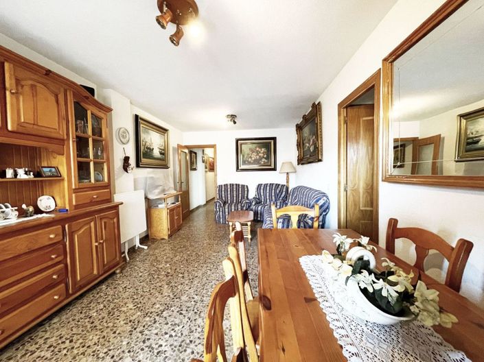 Image No.8-4 Bed Apartment for sale