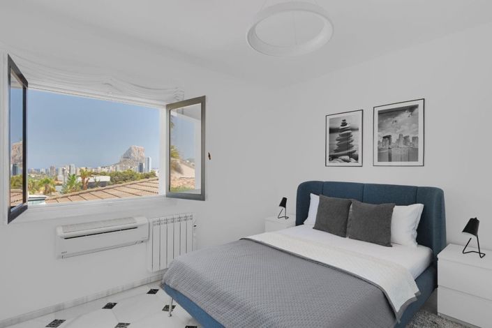 Image No.19-6 Bed Villa for sale
