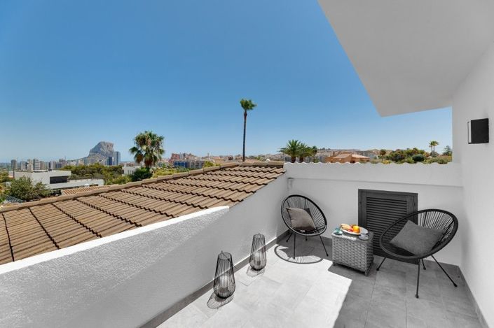 Image No.25-6 Bed Villa for sale
