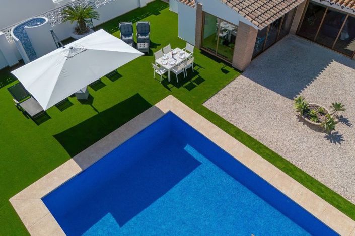 Image No.6-6 Bed Villa for sale