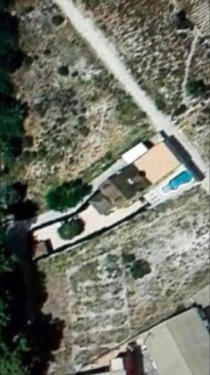 Image No.25-4 Bed House for sale