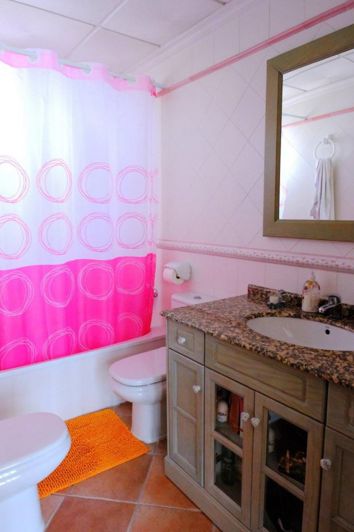 Image No.31-5 Bed House for sale