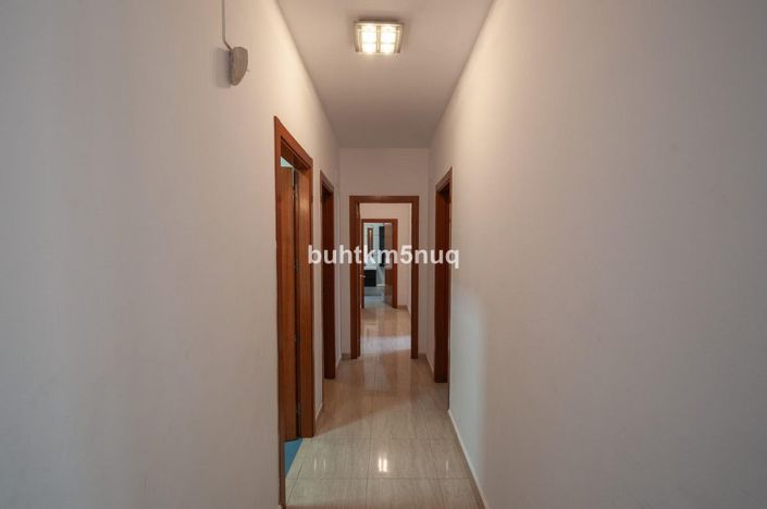 Image No.22-5 Bed Villa for sale