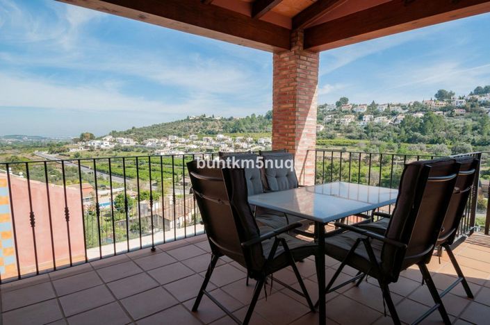 Image No.33-5 Bed Villa for sale