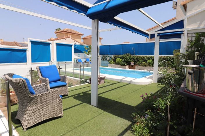 Image No.48-4 Bed Villa for sale