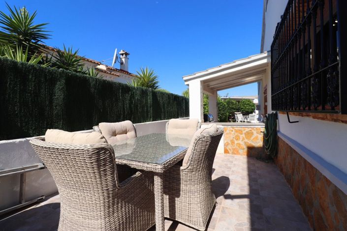 Image No.25-3 Bed Villa for sale