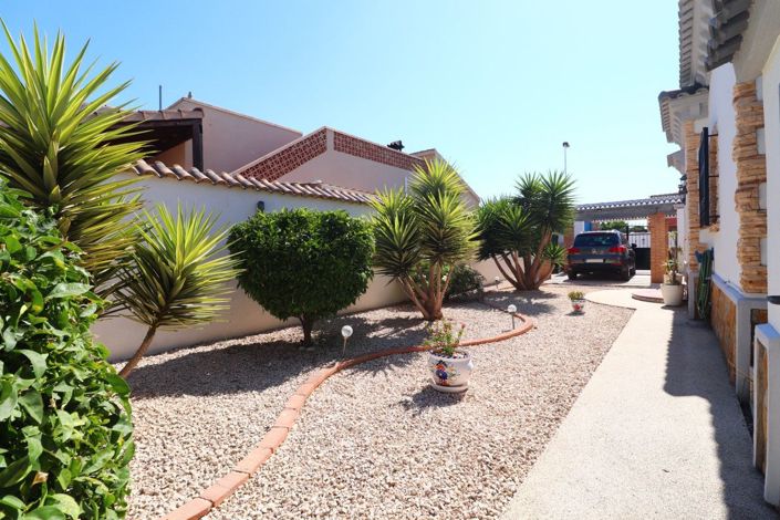 Image No.31-3 Bed Villa for sale
